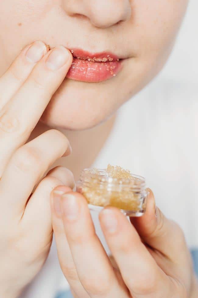 Natural Lip Exfoliation Techniques